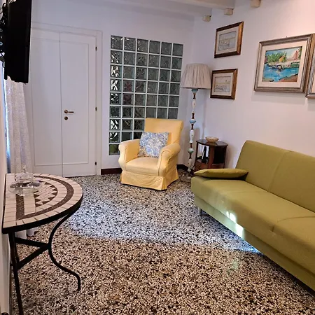 San Gervasio Apartment-2